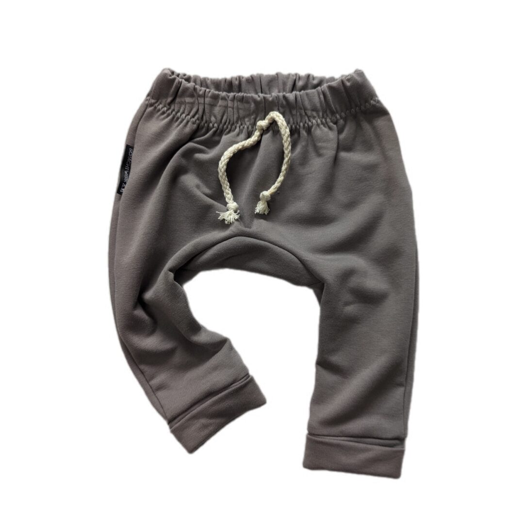 Schmale Hose
