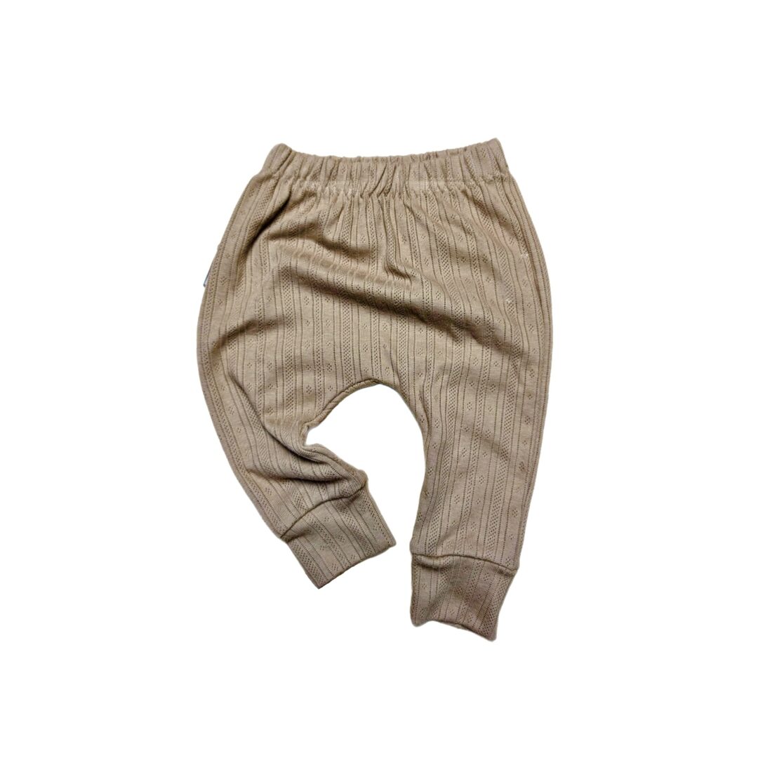 Schmale Hose pointelle