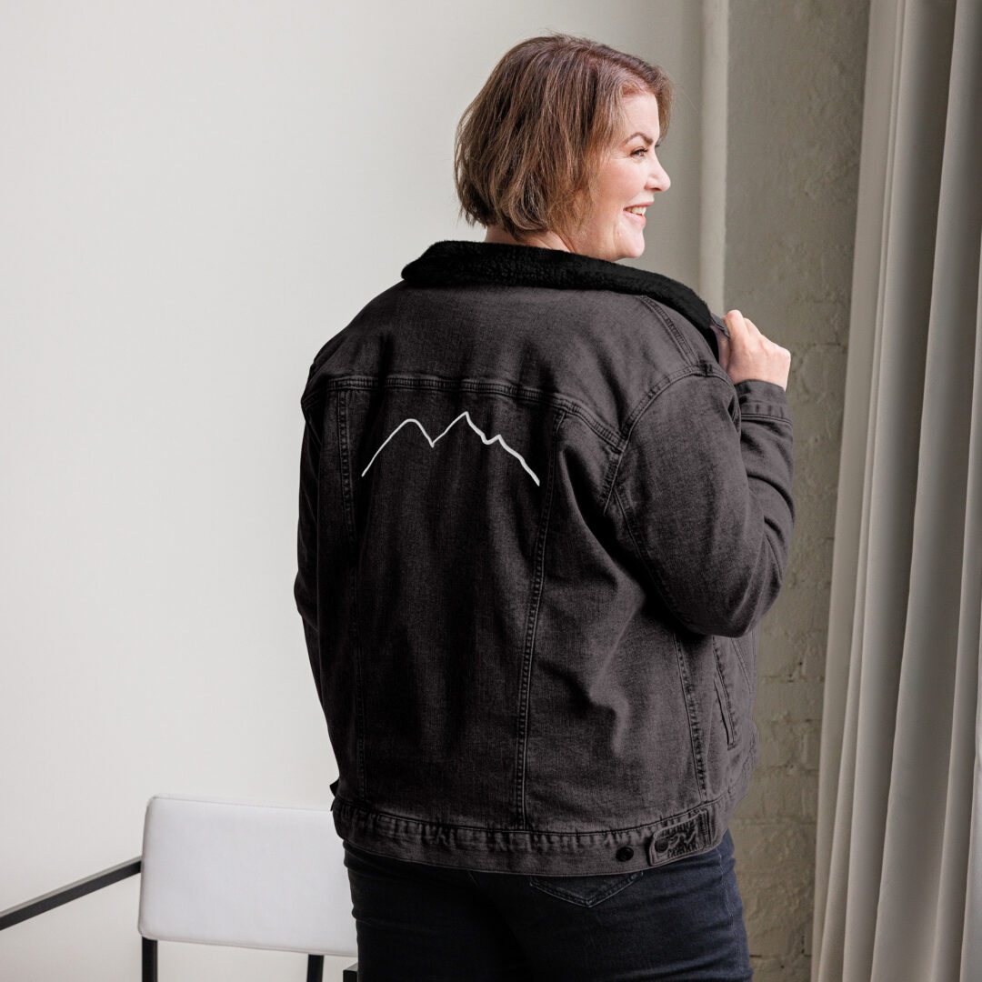 Unisex  Sherpa Jeansjacke – Bild 3